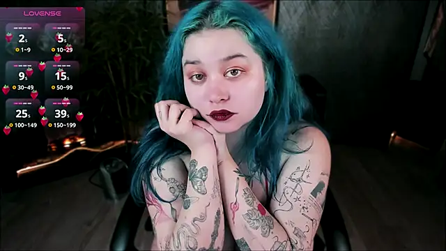 Mira Fyre online show from 11.23.25