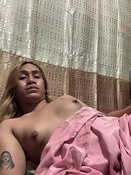 pretty TRANSjona online show from 02.16.26