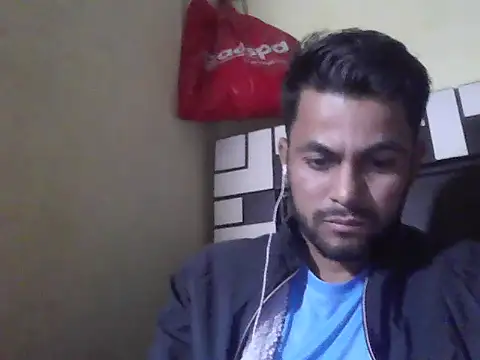 ursdreamperson online show from 12.05.25