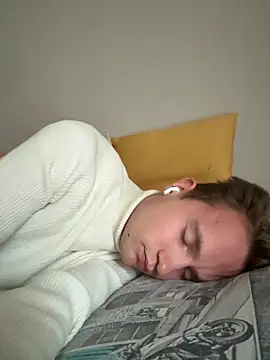 Italy sex boy online show from 10.21.25