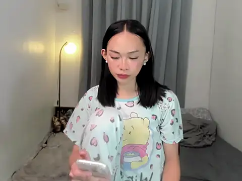 Mysterious tgirl online show from 04.19.26