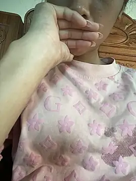 Snapshot of Bubby-xxx chatting on 09.09.25 Bubby-xxx online show from 09.09.25