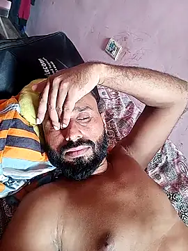 Snapshot of amitkumarkangra chatting on 10.23.25 amitkumarkangra online show from 10.23.25