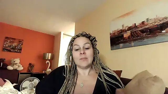 number1slut online show from 12.05.24