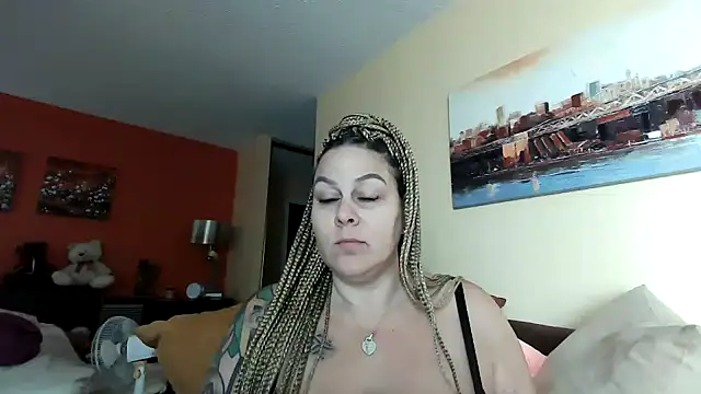 number1slut online show from 12.19.24