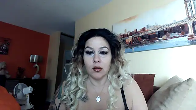 number1slut online show from 03.04.25