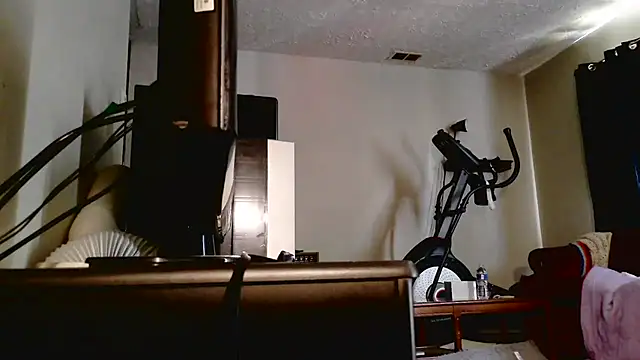 Snapshot of kaylikinky chatting on 09.11.25 kaylikinky online show from 09.11.25