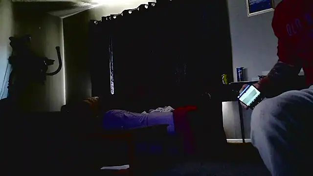 Snapshot of kaylikinky chatting on 09.12.25 kaylikinky online show from 09.12.25