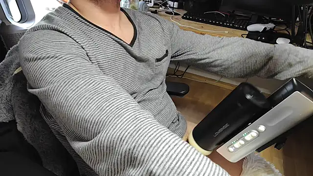 BenReich online show from 10.27.25