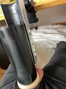 BenReich online show from 11.25.25