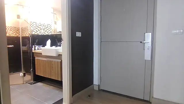 Snapshot of BigDickDaddddy chatting on 11.17.25 BigDickDaddddy online show from 11.17.25