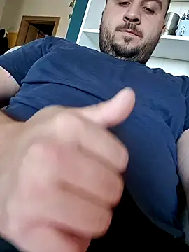 Matthiiaass online show from 04.24.26