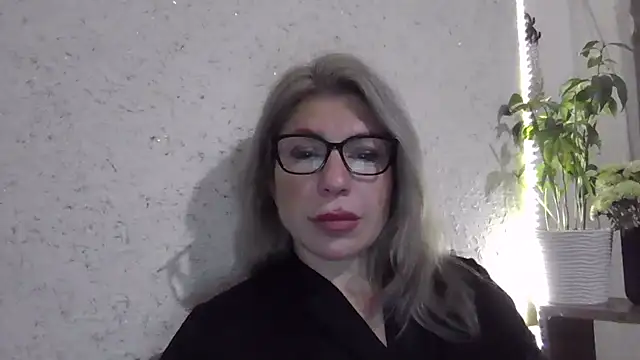 fox red lady7 online show from 12.05.25