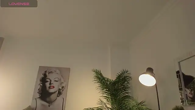 LUNAA    online show from 11.13.25