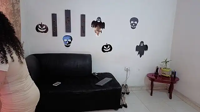 Snapshot of Kloewolf chatting on 10.14.25 Kloewolf online show from 10.14.25