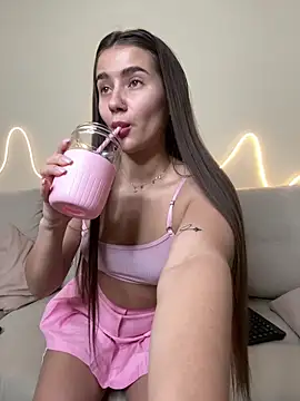 Snapshot of KathrynBrooks chatting on 02.11.26 KathrynBrooks online show from 02.11.26