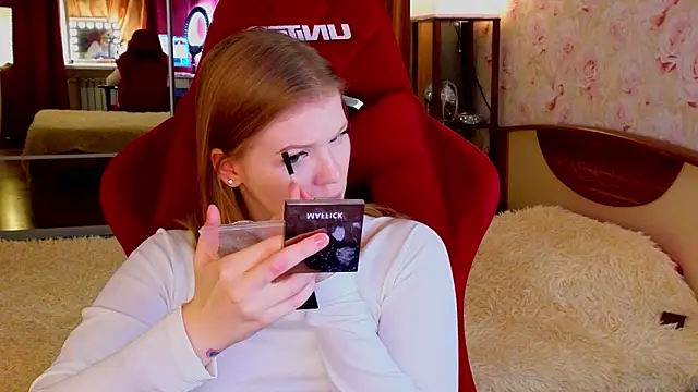 Snapshot of Jenny_Skinner20 chatting on 11.11.25 Jenny Skinner20 online show from 11.11.25