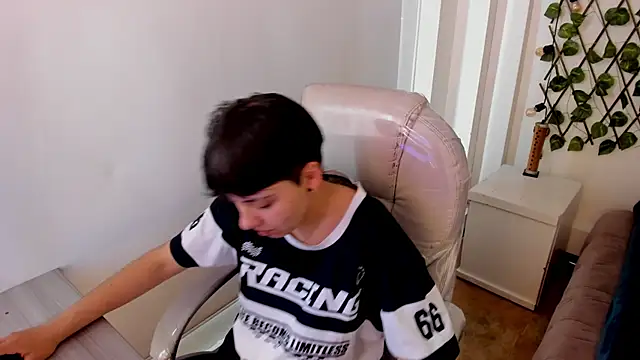 Snapshot of Nathaly_ds chatting on 10.29.25 Nathaly ds online show from 10.29.25