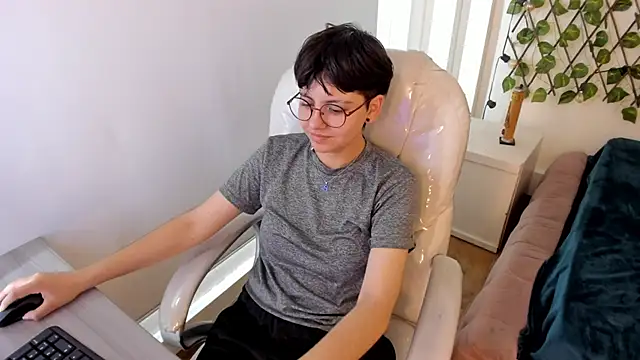 Snapshot of Nathaly_ds chatting on 11.07.25 Nathaly ds online show from 11.07.25