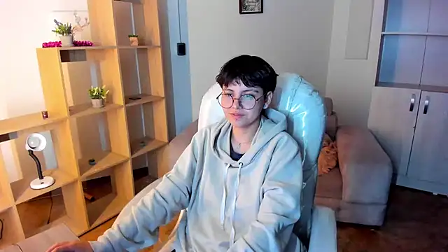 Snapshot of Nathaly_ds chatting on 11.22.25 Nathaly ds online show from 11.22.25