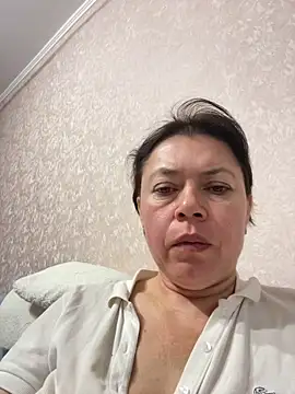 Kiravix online show from 11.07.25