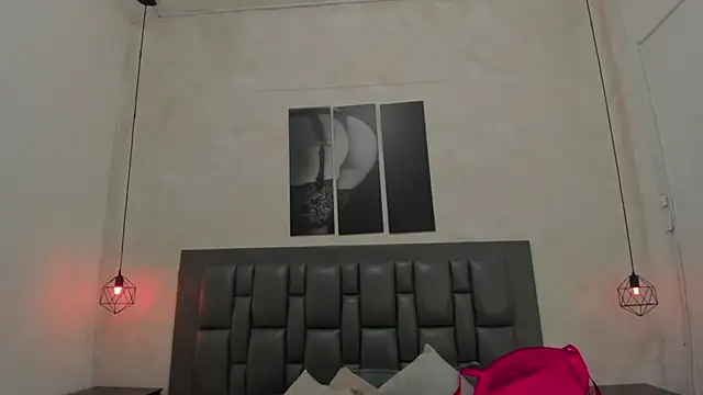 dakota roussee online show from 03.25.26