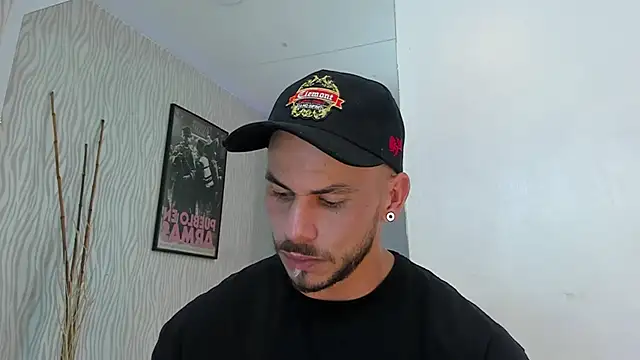 Snapshot of dylan_jacobx chatting on 06.28.26 dylan jacobx online show from 06.28.26