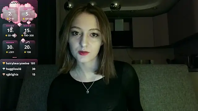 white liillyy online show from 10.30.25