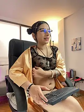 Snapshot of Mia_HarperX_ chatting on 11.08.25 Mia HarperX online show from 11.08.25