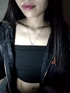 Snapshot of Windy_sexyy chatting on 10.14.25 Windy sexyy online show from 10.14.25