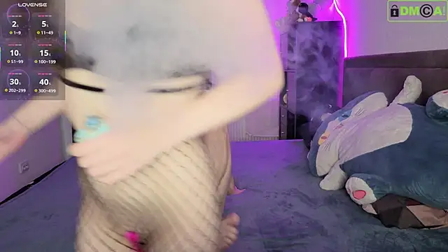 Snapshot of adam_chris chatting on 10.04.25 adam chris online show from 10.04.25