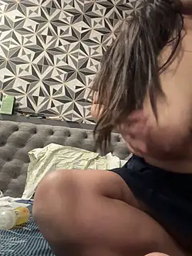 Snapshot of indiancouple25dd chatting on 11.01.25 indiancouple25dd online show from 11.01.25