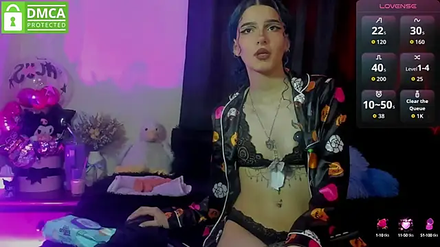 Snapshot of Bluedarkelf888 chatting on 09.16.25 Bluedarkelf888 online show from 09.16.25