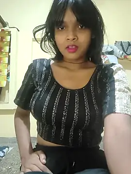 RAYI Queen 2 online show from 11.27.25