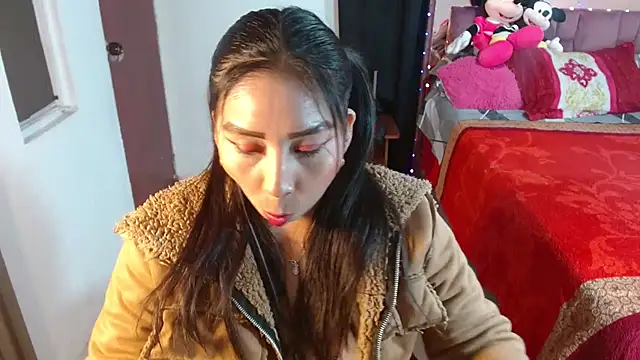 Snapshot of Mariajose202 chatting on 09.19.25 Mariajose202 online show from 09.19.25