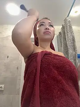 Mia stepMOM online show from 09.16.25