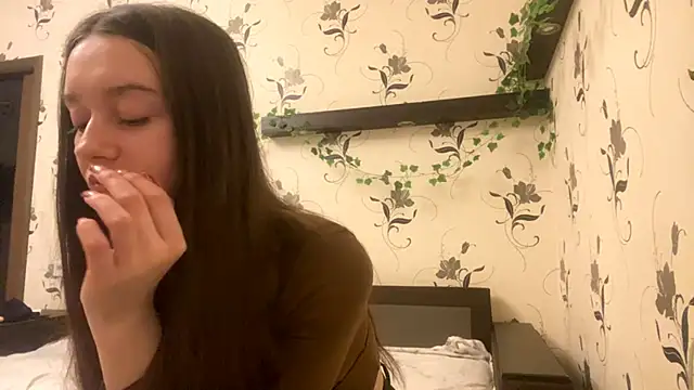 AshleyEady online show from 10.06.25