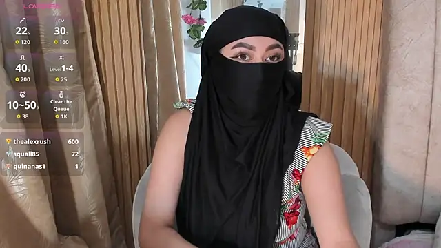 Snapshot of _ghaliaa chatting on 04.18.26 ghaliaa online show from 04.18.26