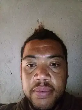 Snapshot of Craydon12 chatting on 11.15.25 Craydon12 online show from 11.15.25