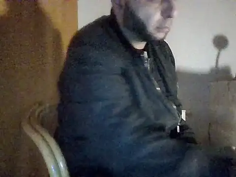 Snapshot of SmokedAlloy2 chatting on 03.04.26 SmokedAlloy2 online show from 03.04.26