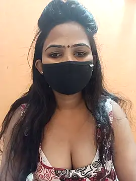 Snapshot of Shagun-Mishra chatting on 11.08.25 Shagun-Mishra online show from 11.08.25