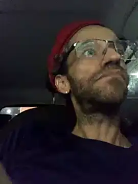 Snapshot of Siegfri3d__ chatting on 11.19.25 Siegfri3d online show from 11.19.25