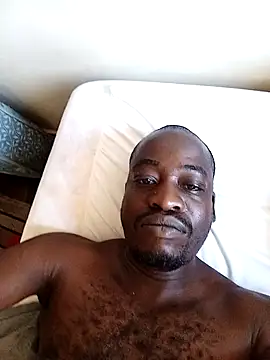 Snapshot of WaiterZim chatting on 02.02.26 WaiterZim online show from 02.02.26