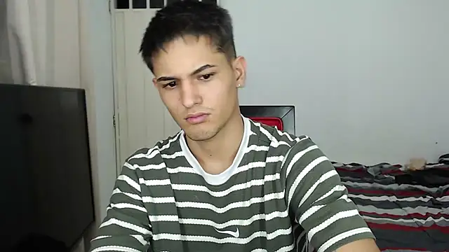 Alex mojica online show from 11.22.25