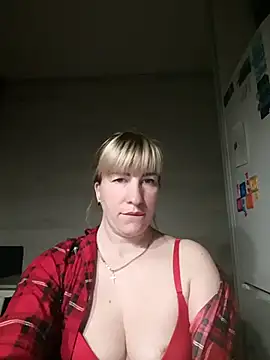 Snapshot of babyjessi chatting on 10.26.25 babyjessi online show from 10.26.25