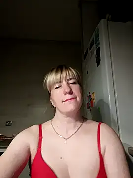 Snapshot of babyjessi chatting on 11.06.25 babyjessi online show from 11.06.25