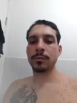 Snapshot of branquintatto chatting on 10.03.25 branquintatto online show from 10.03.25