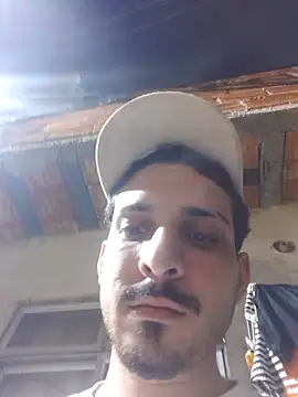 Snapshot of branquintatto chatting on 10.14.25 branquintatto online show from 10.14.25