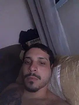 Snapshot of branquintatto chatting on 10.21.25 branquintatto online show from 10.21.25