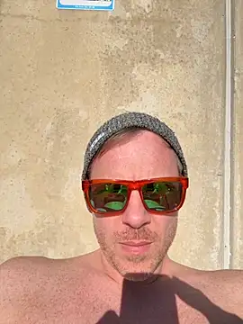 lukas 24 online show from 10.12.25